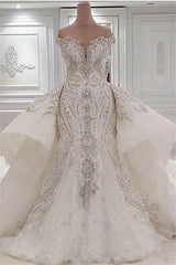 Ballbella.com supplies you Sweetheart Sparkle Beaded Mermaid Bridal Gowns With Overskirt at factory price. Fast delivery worldwide. 