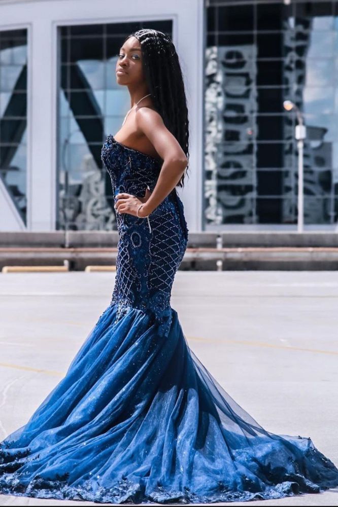 Looking for Prom Dresses, Evening Dresses in Tulle,  Mermaid style,  and Gorgeous Lace, Appliques work? Ballbella has all covered on this elegant Sweetheart Tulle Mermaid Evening Gowns Sleeveless.