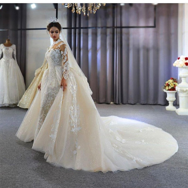 Wanna get a perfect dress for your big day? Check out this overskirt wedding dress at ballbella, 1000+ option, fast delivery worldwide.