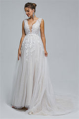 Tulle A-line Sheer Straps V-neck Applique Floor-length Sleeveless Wedding Dress Cover-Ballbella