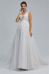 Tulle A-line Sheer Straps V-neck Applique Floor-length Sleeveless Wedding Dress Cover-Ballbella