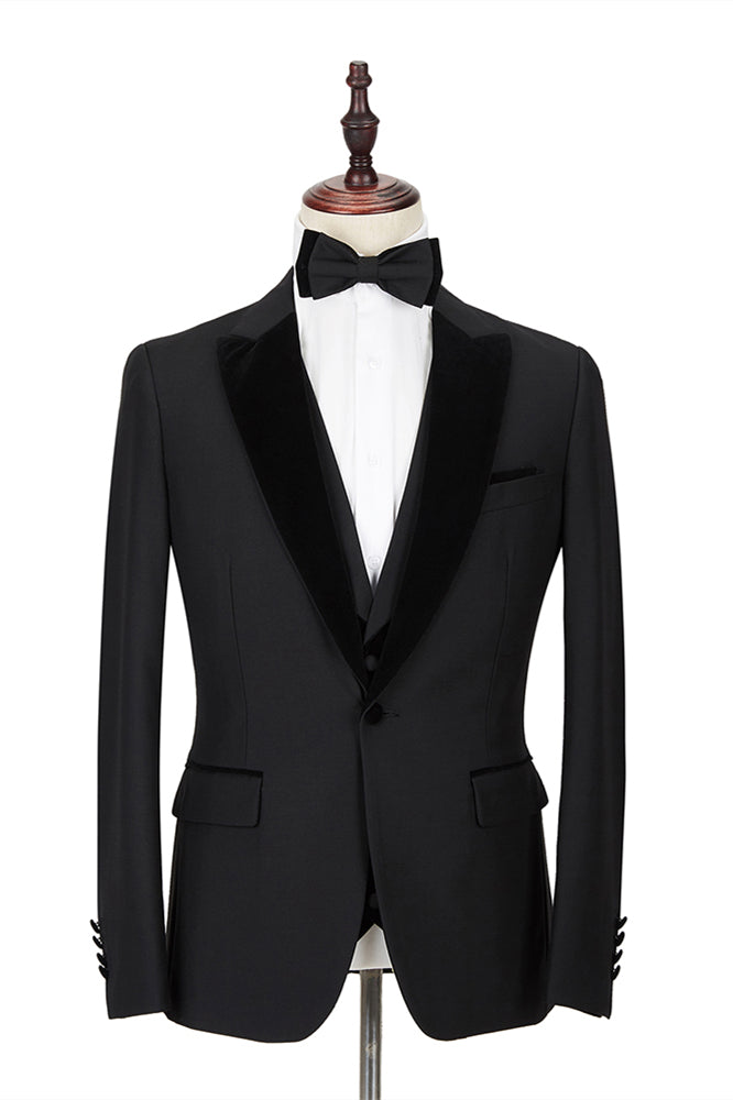This Two-piece Velvet Peak Lapel Well-cut Black Groom's Wedding Suit Tuxedos at Ballbella comes in all sizes for prom, wedding and business. Shop an amazing selection of Peaked Lapel Single Breasted Black mens suits in cheap price.