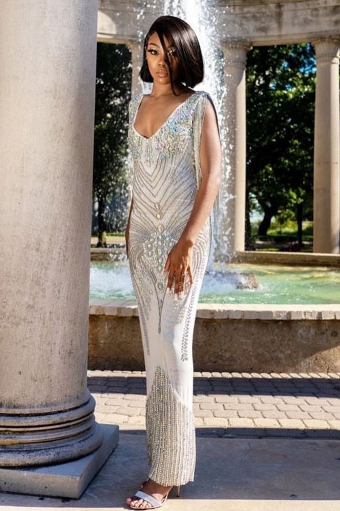 Ballbella offers V-Neck Beading Slim Mermaid Prom Party GownsTassel Sleeveless Evening wear at a good price from Satin to Mermaid Floor-length hem. Gorgeous yet affordable Sleeveless Prom Dresses, Evening Dresses.