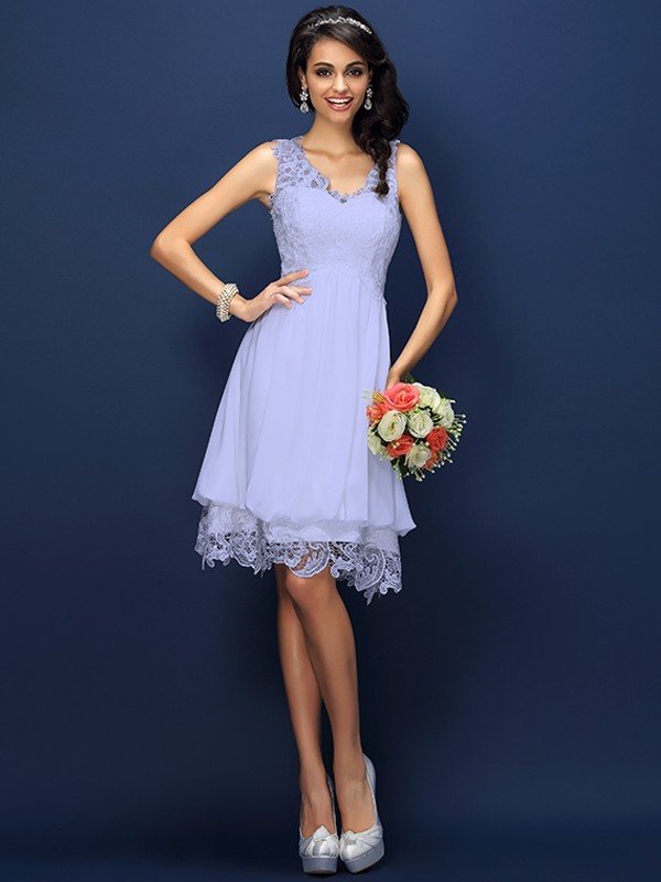 A-Line Charming V-neck Lace Sleeveless Short Bridesmaid Dresses