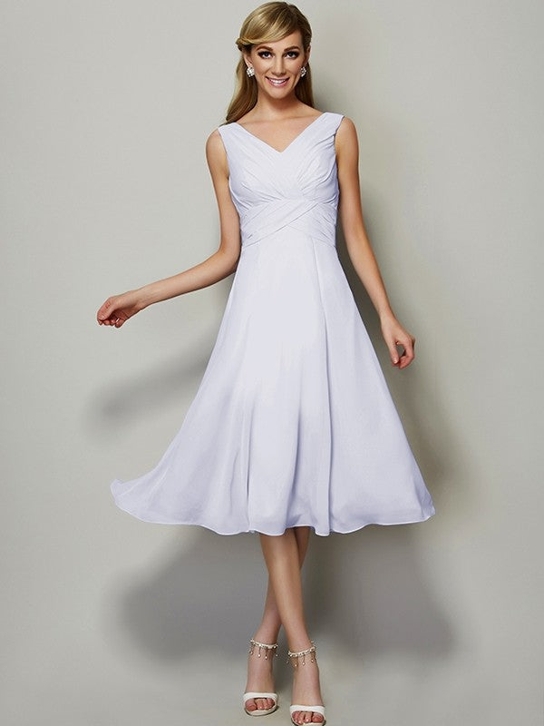 V-Neck Elegant Sleeveless Pleats Short Chiffon Bridesmaid Dresses-Ballbella