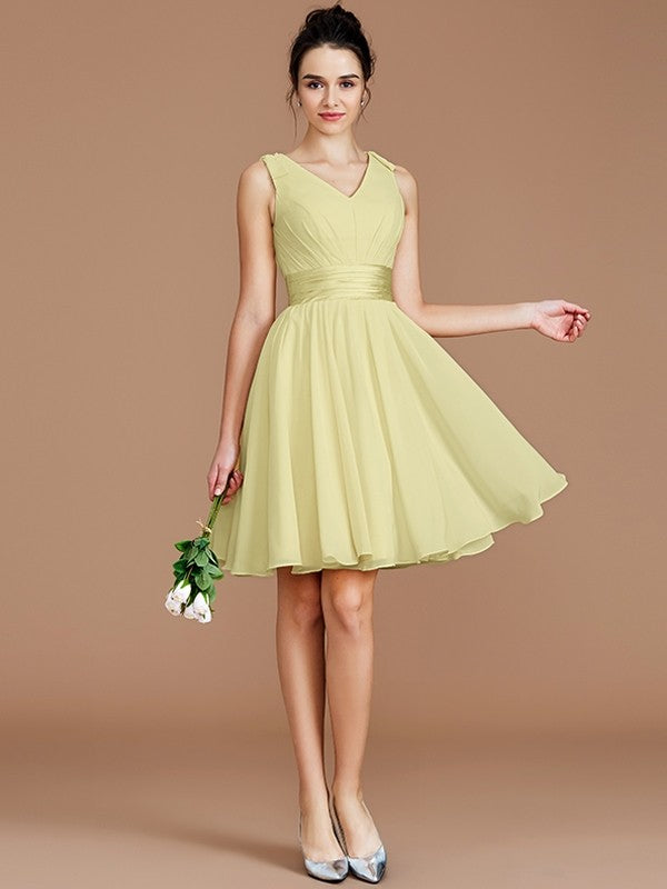 V-Neck Elegant Sleeveless Sash/Ribbon/Belt Short/Mini Chiffon Bridesmaid Dresses-Ballbella