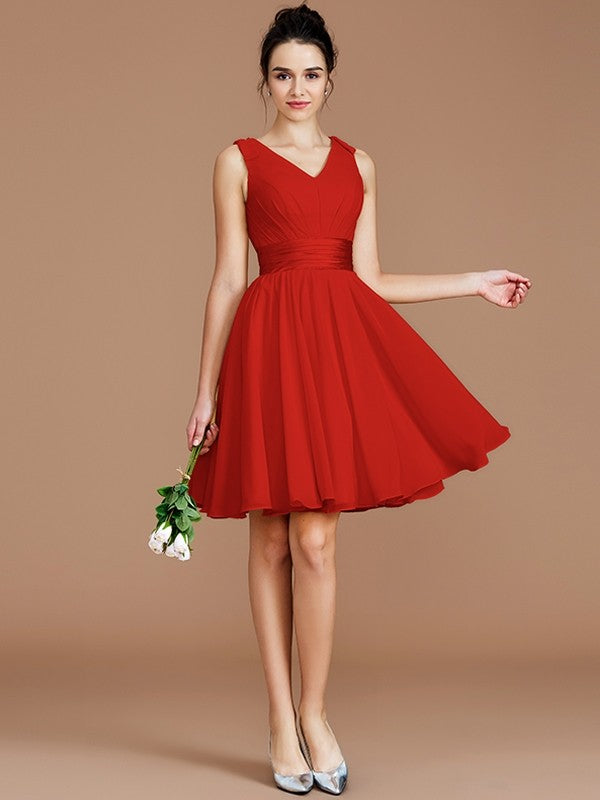 V-Neck Elegant Sleeveless Sash/Ribbon/Belt Short/Mini Chiffon Bridesmaid Dresses-Ballbella