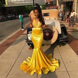 Looking for Prom Dresses in Stretch Satin,  Ball Gown style,  and Gorgeous Lace work? Ballbella has all covered on this elegant V-neck Halter Appliques Draped Yellow Mermaid Prom Dresses.