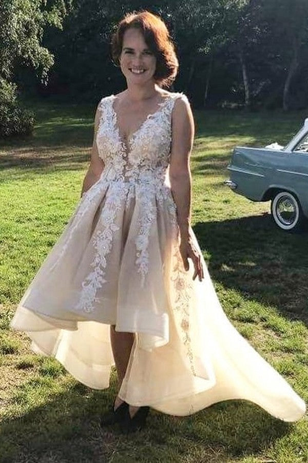 Ballbella offers V-Neck Hi-Lo Lace Appliques Evening Prom Dress A-line Tulle Straps Classic at a good price, 1000+ options, fast delivery worldwide.