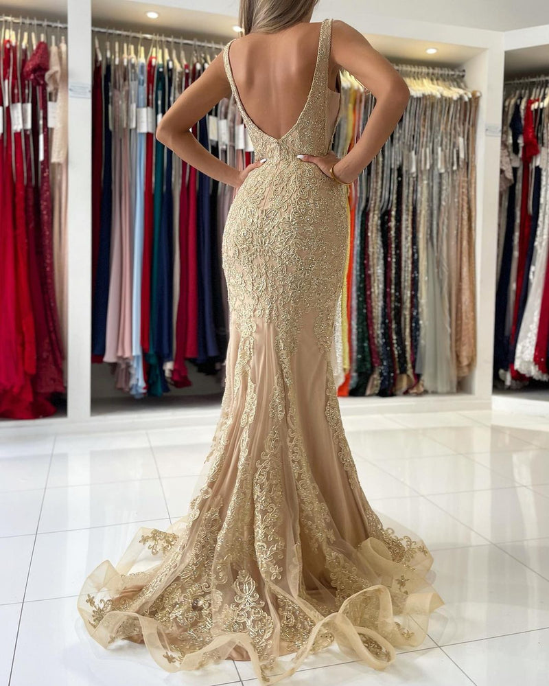 V-Neck Sleeveless Mermaid Evening Dress With Gold Appliques-Ballbella