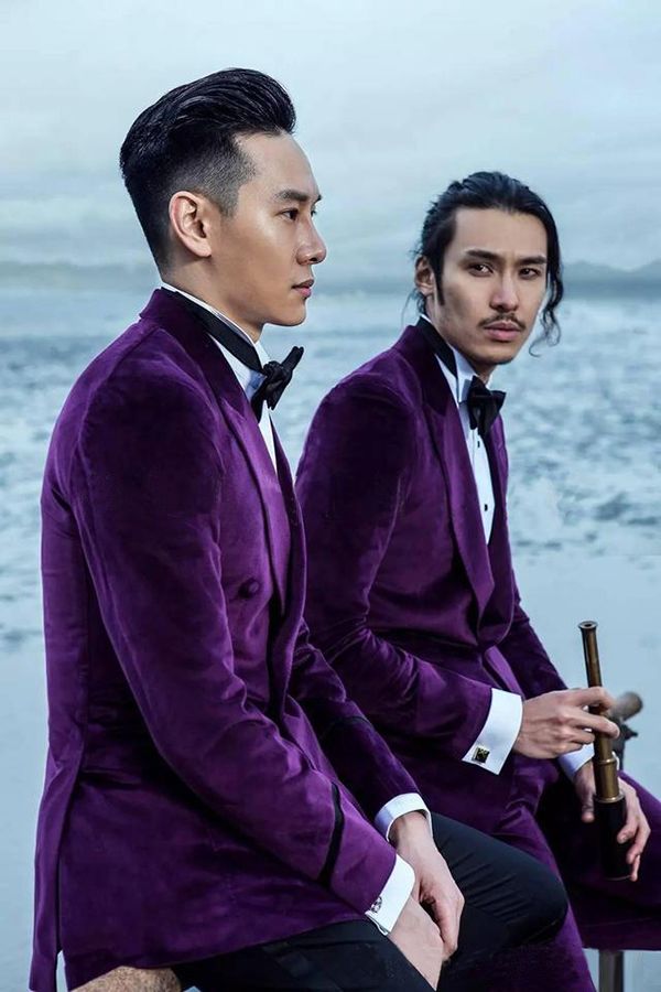 Velvet Mens Suits for Prom Peak Lapel Wedding Tuxedo for Groom-Ballbella