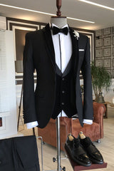 Discover Well-cut 3-pieces Black Shawl Lapel Slim Fit wedding tuxedos For Grooms with ballbella. Shop for a range of Black Shawl Lapel Men Suits for every occasion with rush order service in cheap price.